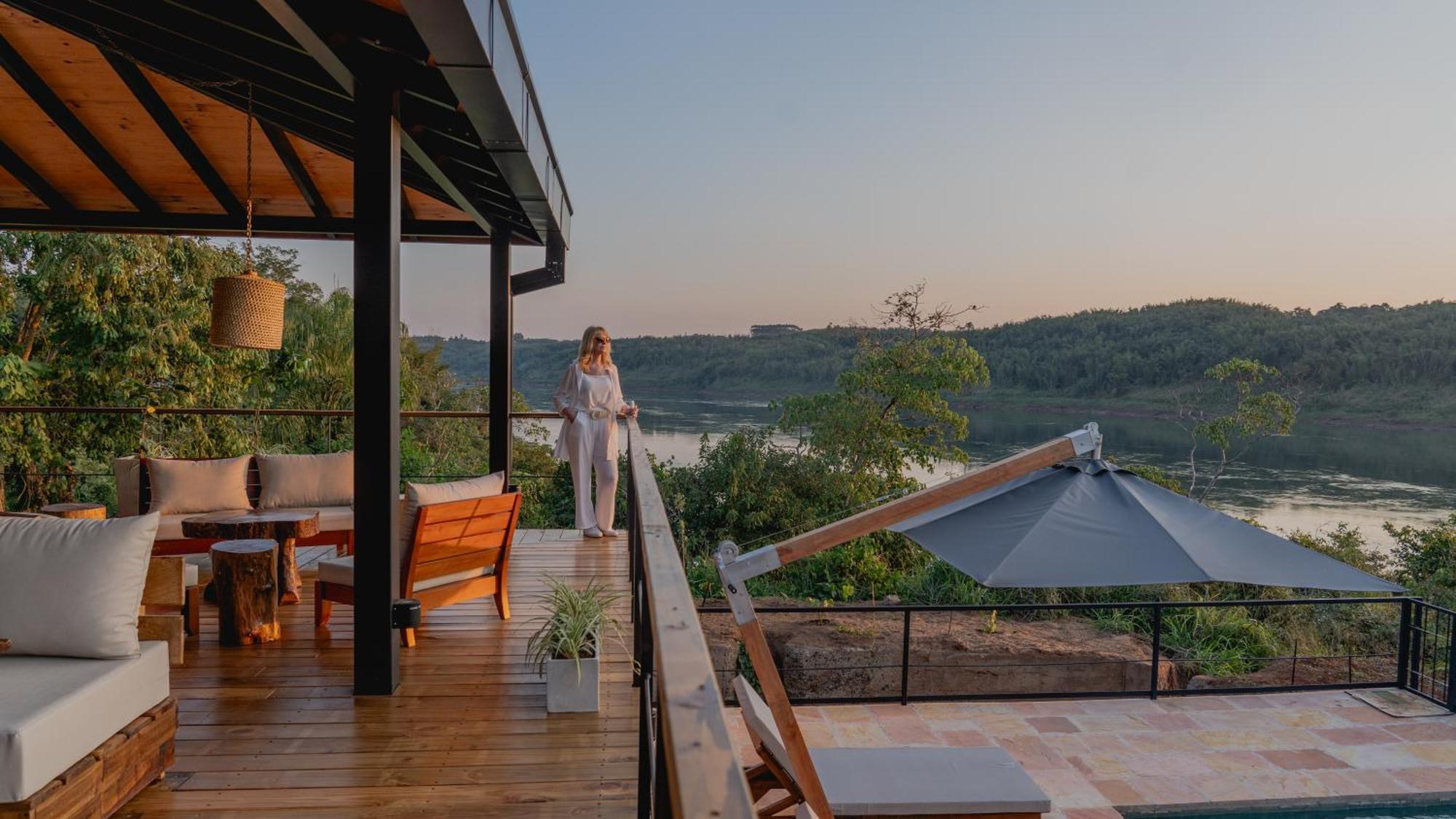 Reserva Natural Iguazu - Pristine Luxury Camp Puerto Libertad Buitenkant foto